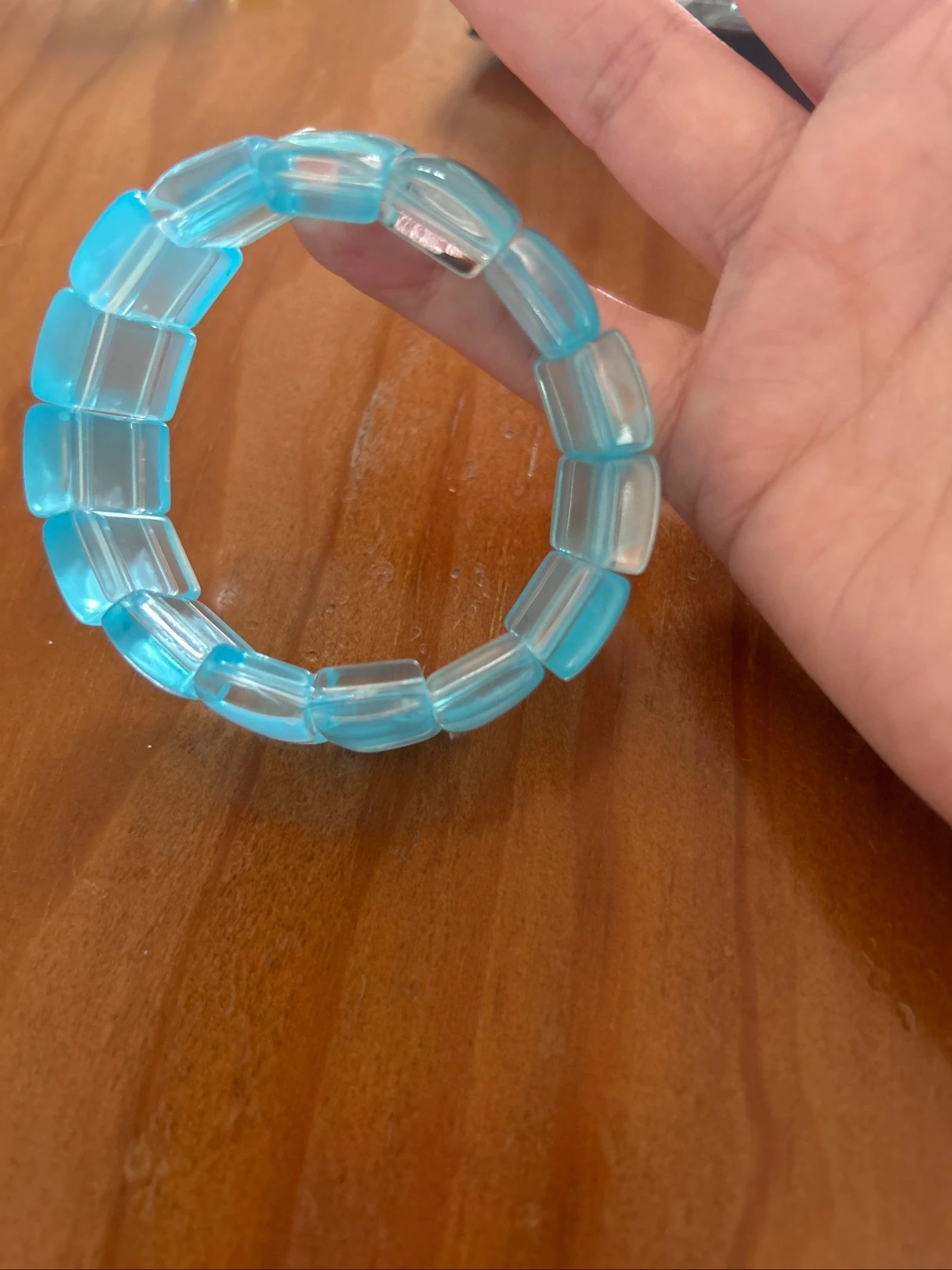 Kralenarmband met vierkante glaskralen – photo 2